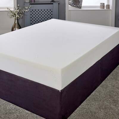 Starlight Beds™ &pipe; Orthopaedic All Foam & Memory Foam Mattress Zip Cover - 4ft6 Double Mattress (135cm by 190cm)