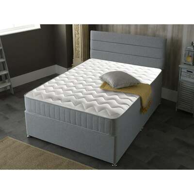 Starlight Beds™ &pipe; Castle Quilted Memory Foam Sprung Mattress - 2ft6 by 5ft9 Shorty Mattress (75cm by 175cm)